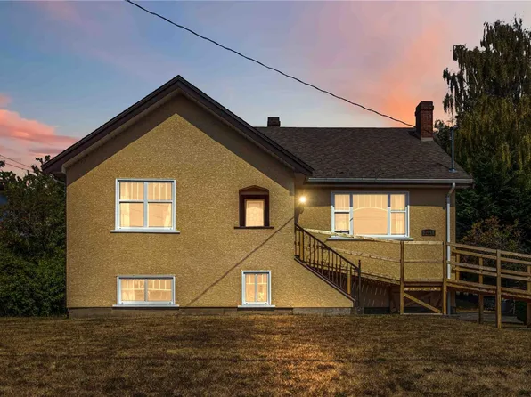 3441 Lovat Ave, Saanich, BC V8X 1T8