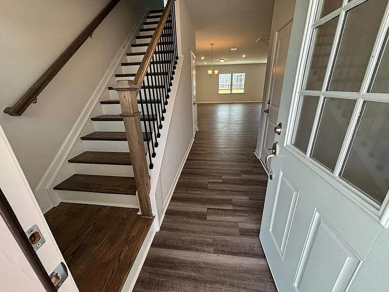 608 Donnegal Farm Dr — Photo 8