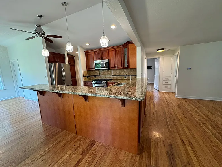 3420 W Bertona St — Photo 16