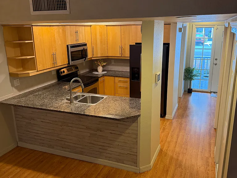 1288 Cypress Cove Ct — Photo 8
