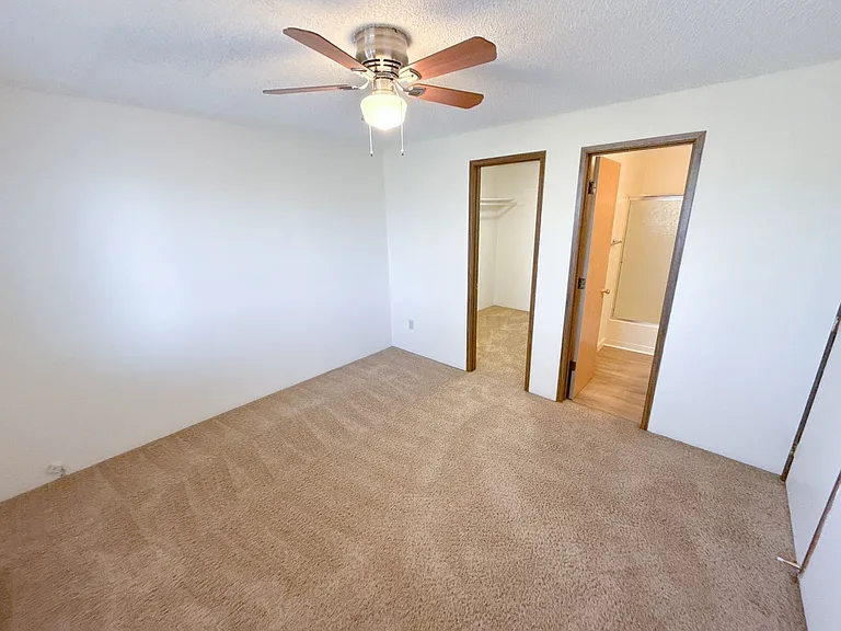 1814 Sargent Ave — Photo 8