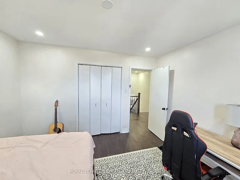 23 Benrubin Dr #UPPER — Photo 10