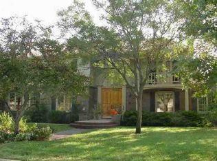 140 S Lynwood Blvd, Wichita, KS 67207