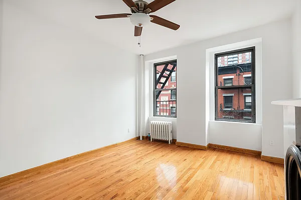 Rented by Compass | media 7