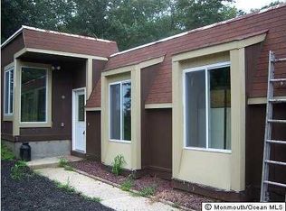 25 Blue Bird Ln, Howell, NJ 07731