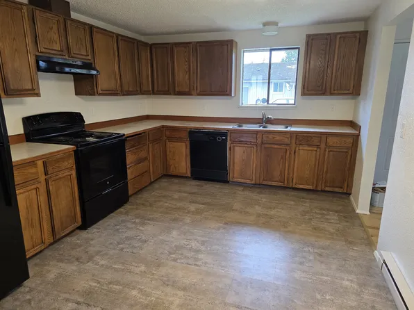 109 Harding Pl #2, Elma, WA 98541