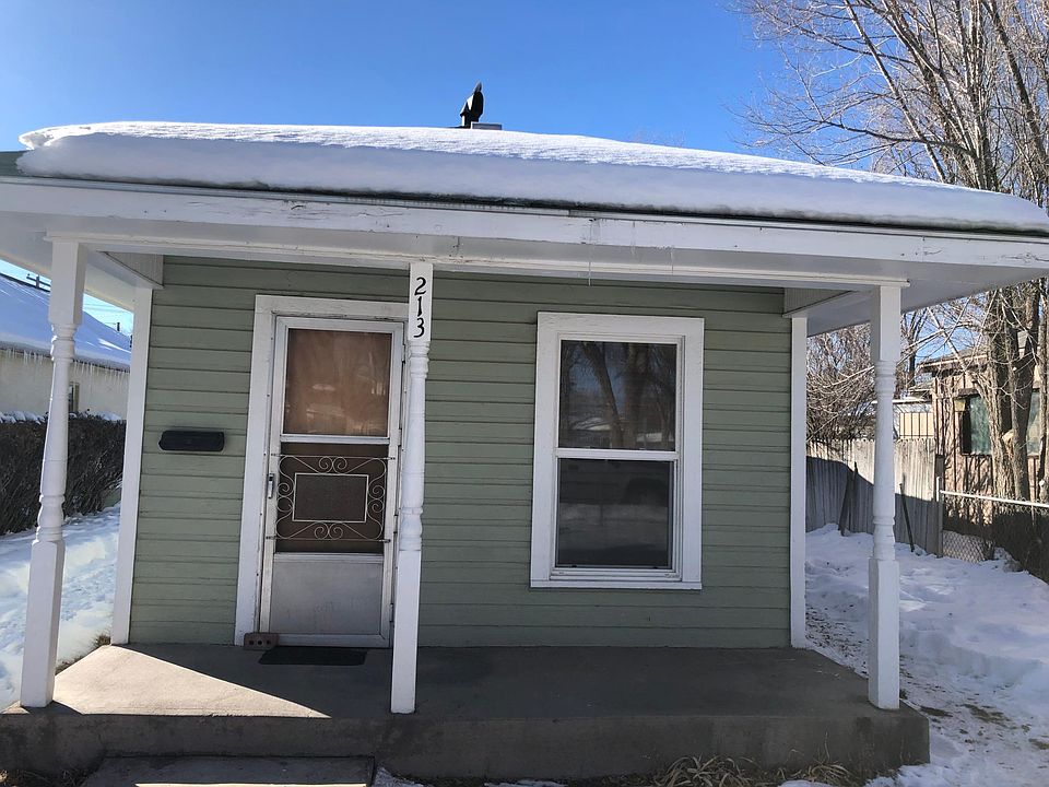 1st image of 213 Alamosa Ave