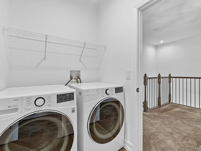 7548 Carnegie Way — Photo 15