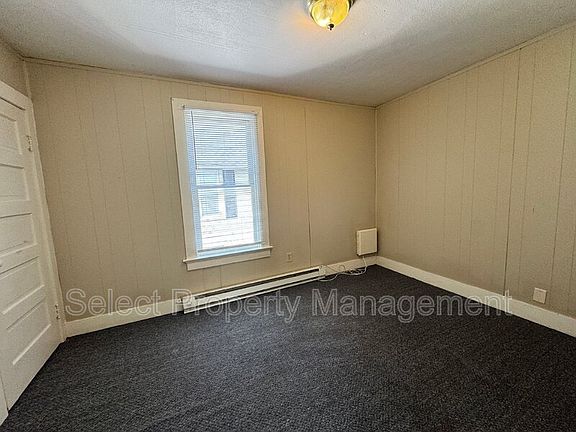 4th image of 1428 Swinney Ave #2
