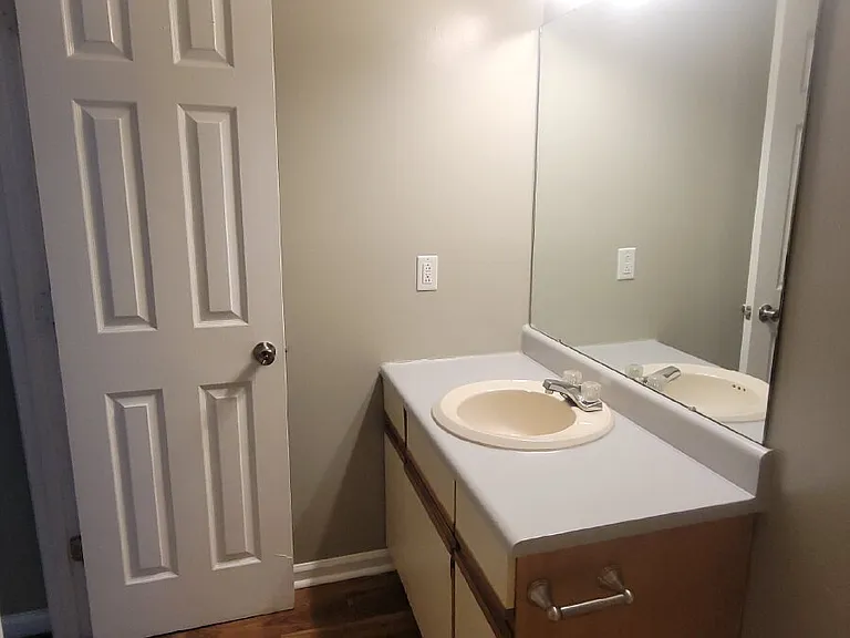 4419 Bonnell Dr NW #1 — Photo 11