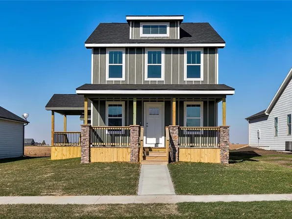515 Sycamore St, Dallas Center, IA 50063