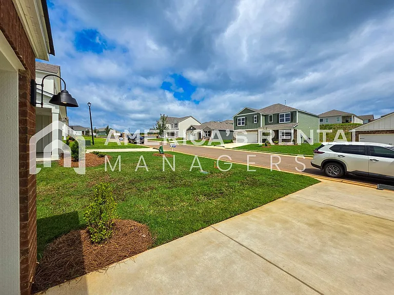 9314 Parkway Gardens Loop — Photo 30