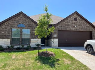 437 Merry Mill Rd, Wilmer, TX 75172