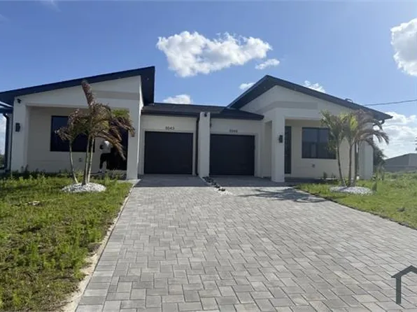 5043 Benton St, Lehigh Acres, FL 33971