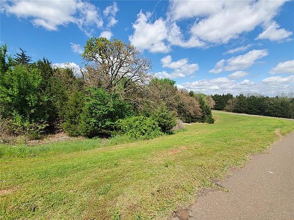 3rd image of 7231 Vista Springs Dr Lot 1