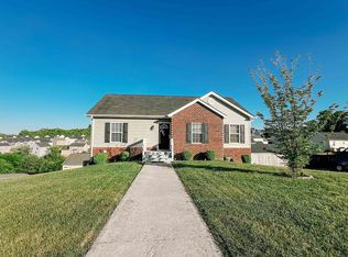 575 Keystone Dr NW, Christiansburg, VA 24073