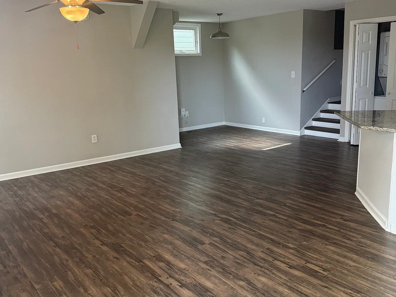 2 bed, 1023 sqft, $1,600 — Photo 3