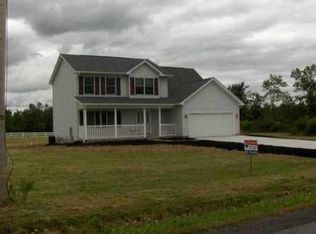 12250 McNeeley Rd, Akron, NY 14001