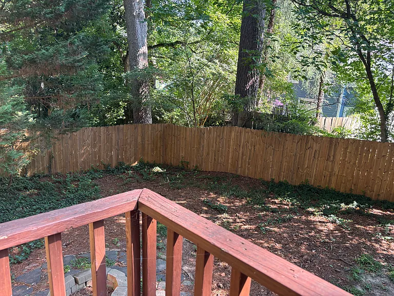 1384 Woodland Hills Dr — Photo 12