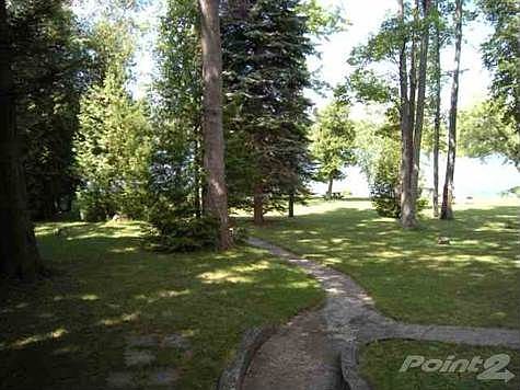 5th image of 456 S Lake Leelanau Dr