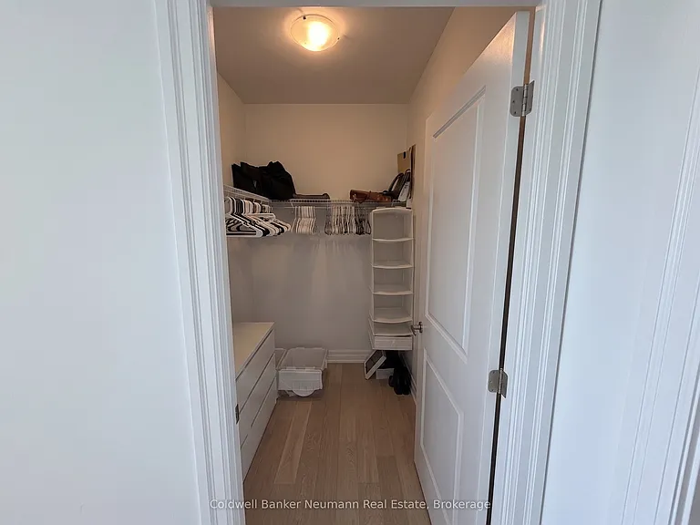 1880 Gordon St #807 — Photo 7