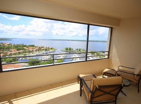 3rd image of 5260 S Landings Dr APT 1708