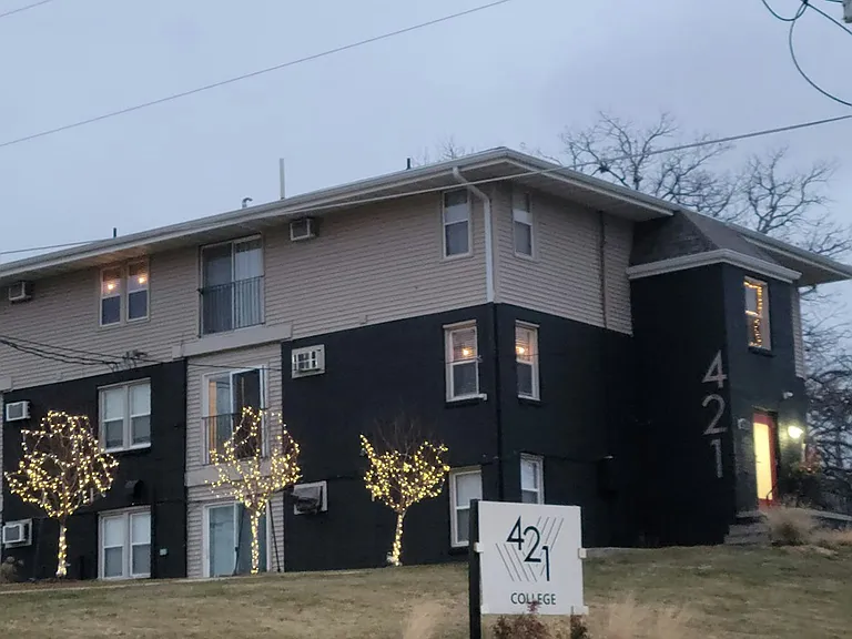 421 College Ave #106 — Photo 3