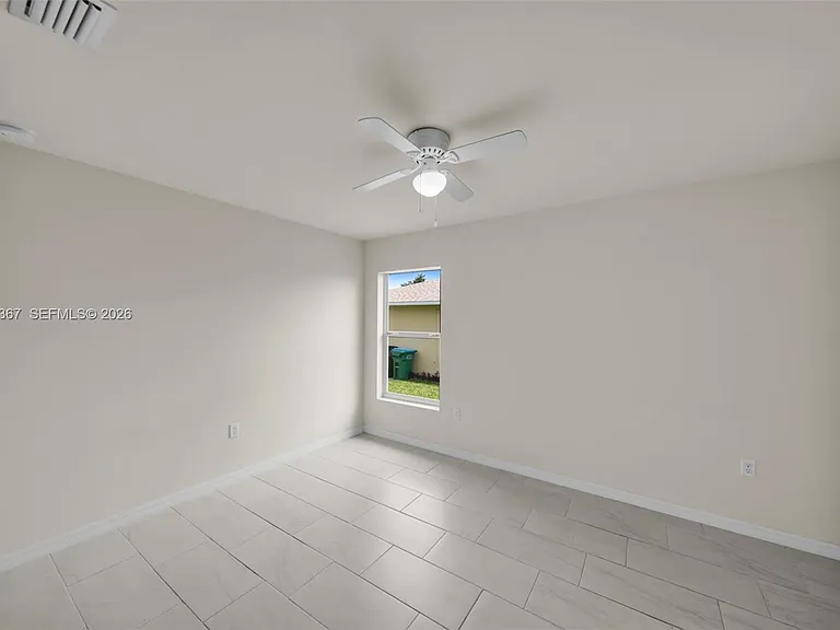 4106 SW 7th Pl — Photo 12