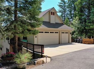 390 Old Toll Rd, Lake Arrowhead, CA 92352