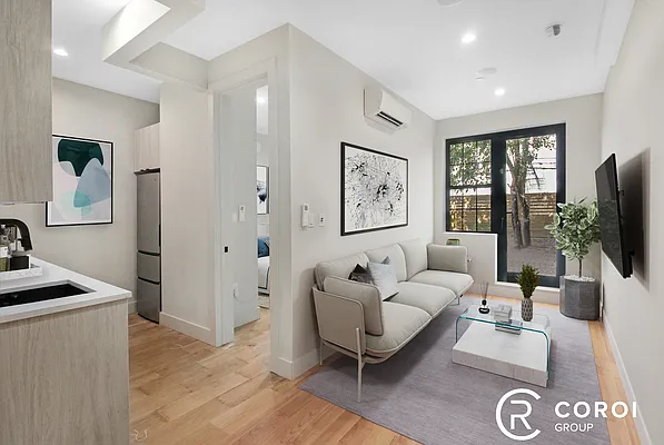 Rented by Coroi Corp | media 8