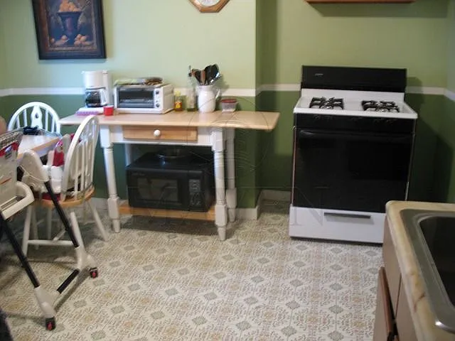 44 Cedar St #1 — Photo 7