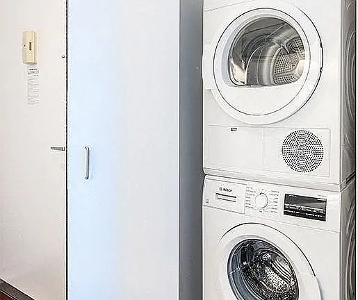 5th image of 620 W 42nd St APT S23b