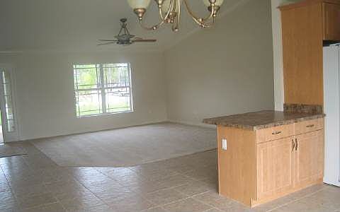 2nd image of 316 Dunlin Ave