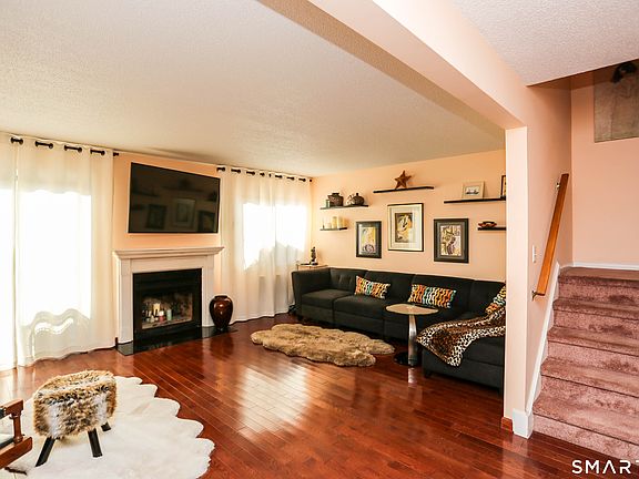 3rd image of 19 Woodway Road #16