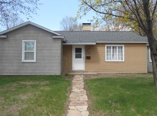 710 Summit Ave, Eau Claire, WI 54701