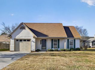 2917 New Town Drive, Wilmington, NC 28405