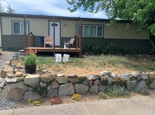 345 Taylor Ave, Talent, OR 97540