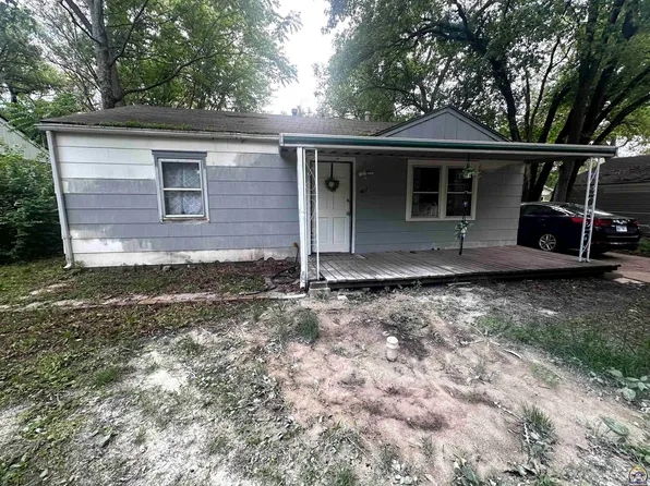 407 SE 33rd Ter, Topeka, KS 66605