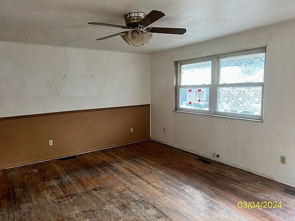5th image of 398 Township Road 1156