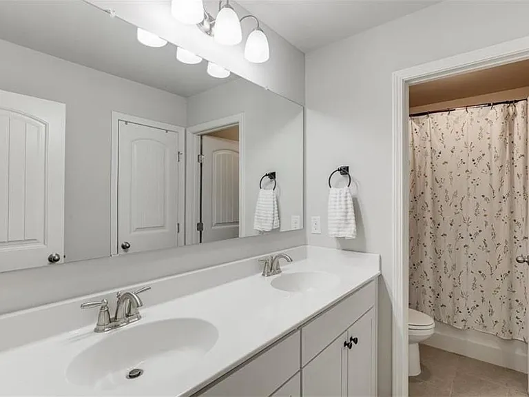 2055 Sorrento Ct — Photo 11