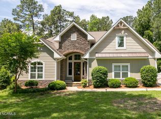 25 Thunderbird Ln, Pinehurst, NC 28374