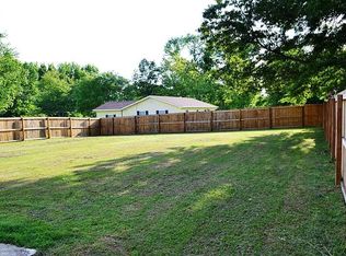 103 June St, Albertville, AL 35950