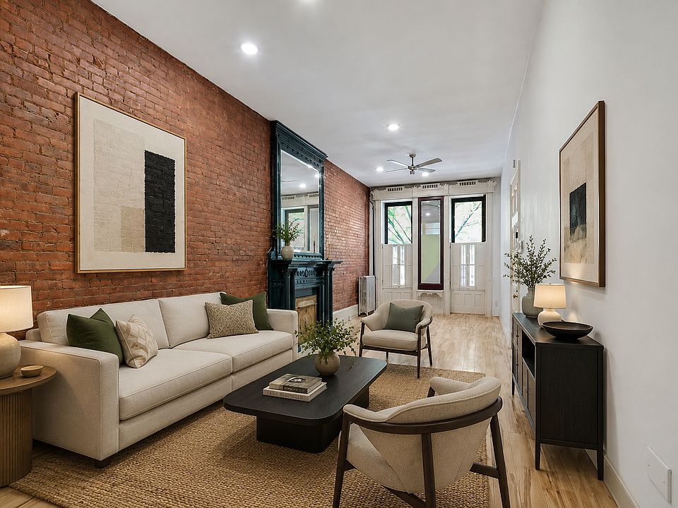 1st image of 150 W 119th St #2