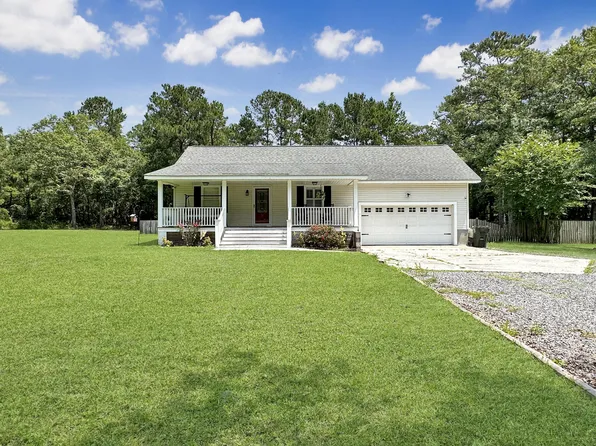 1050 Millies Way Dr, Moncks Corner, SC 29461