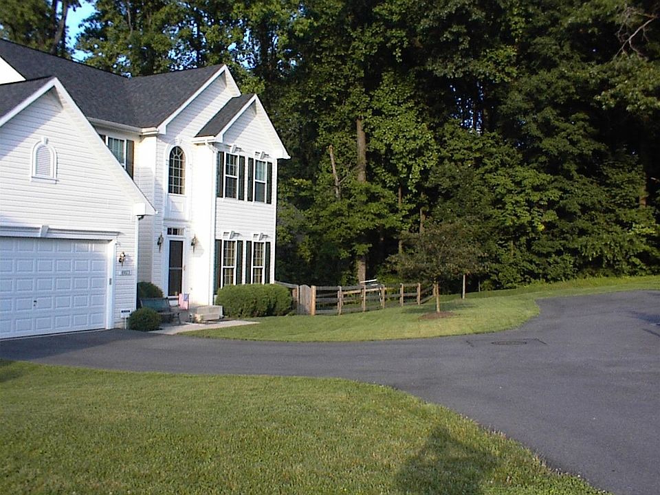 2nd image of 6923 Mystic Woods Way