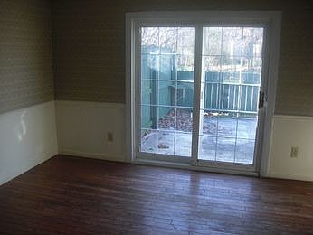 3rd image of 2614 Hyde St