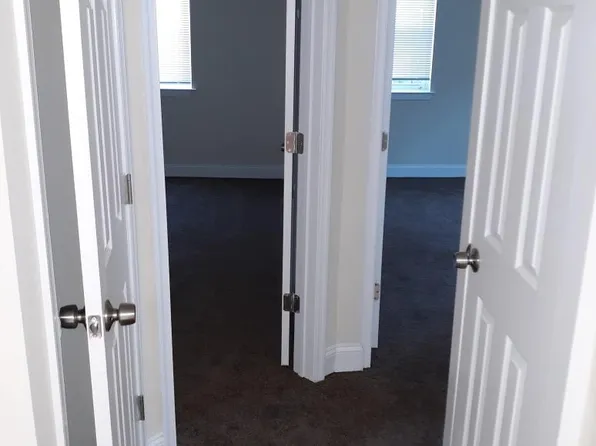 730 Brandywine St SE APT 302, Washington, DC 20032