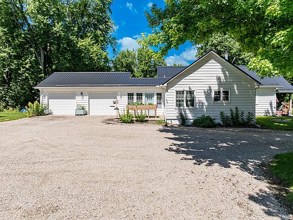 5th image of 8301 W River Rd