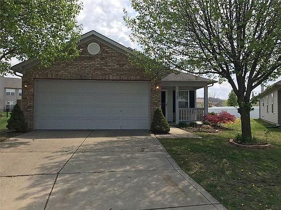 2nd image of 2525 Santaro Ct