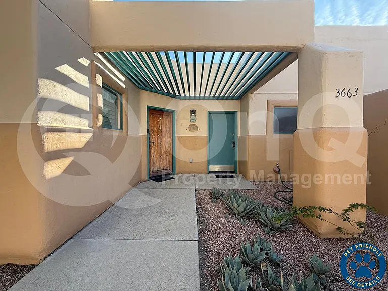 3663 W Placita Del Correcaminos — Photo 1